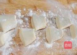 韭菜素包子的做法图解5