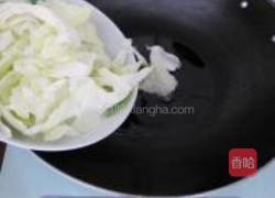 沙茶酱炒包菜的做法图解3
