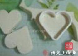 蛋黄豆腐花的做法图解2