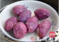 黑豆紫薯糕的做法图解2