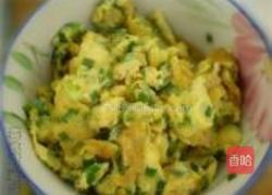 洋葱西红柿鸡蛋浇饭的做法图解3