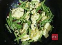 四季豆炒鸡蛋的做法图解9