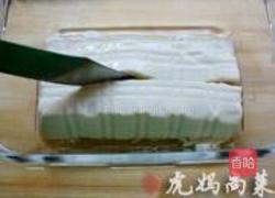 皮蛋豆腐的做法图解5