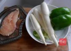 鸡片炒茭白的做法图解1