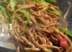 青椒炒肉丝的做法图解5