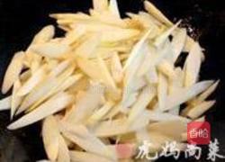 白芦笋炒鸡丁的做法图解6