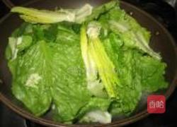 蒜末炒罗曼生菜的做法图解4