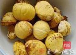 木瓜莲藕栗子甜汤的做法图解1