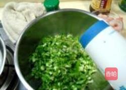 鲜虾菜心生煎包的做法图解5