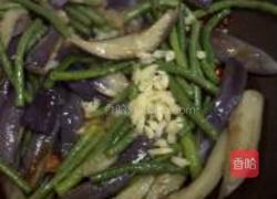 茄子炒豆角的做法图解6