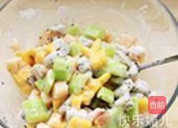 水果海鲜沙拉的做法图解9
