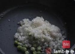 金枪鱼白米粥的做法图解1