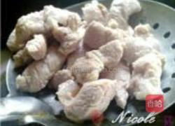 淮杞蜜枣煲瘦肉的做法图解3