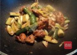 孜然鸡腿肉的做法图解5