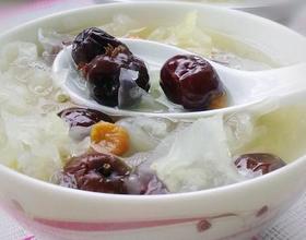 银耳雪梨糖水[图]