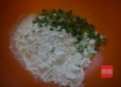 葱香苏打饼干的做法图解2