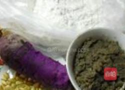 松仁豆沙饼的做法图解1