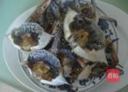 梭子蟹蒸粉丝的做法图解2