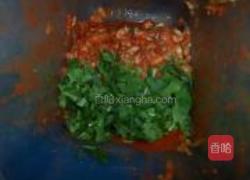 辣包菜饼的做法图解1