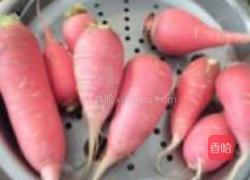 糖醋萝卜丝的做法图解1