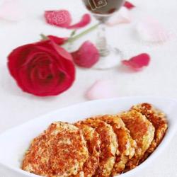 红酒汁藕饼的做法[图]