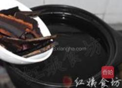 灵芝莲子百合粥的做法图解3