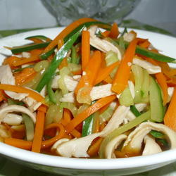 青瓜胡萝卜拌猪肚的做法[图]