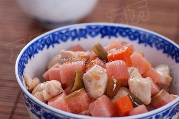泡菜炒鸡丁