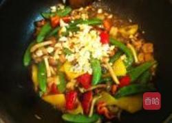 荷兰豆虾仁小炒的做法图解3