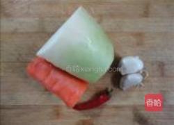 凉伴白萝卜的做法图解1