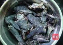 花旗参乌鸡汤的做法图解2