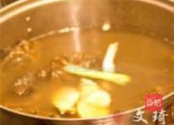 水煮河蟹的做法图解2