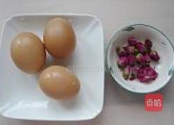 玫瑰炒蛋的做法图解1