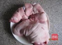 生煲猪脚的做法图解1