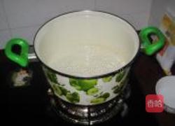 椰浆芒果西米露的做法图解3