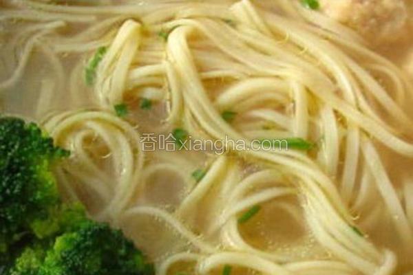 鸡汤虾丸面