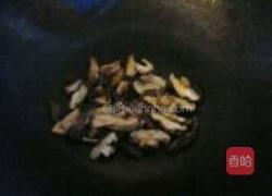 香菇炒鸡蛋的做法图解4