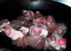 红烧龙骨的做法图解1