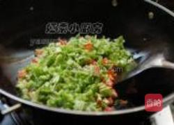 西红柿炒青椒的做法图解4