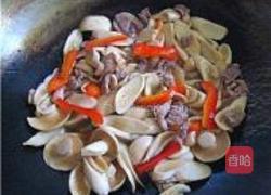 小炒蟹味菇的做法图解6