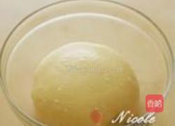 奶香辫子包的做法图解1