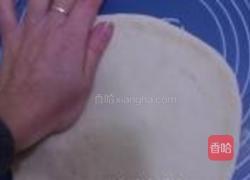 茄子生菜披萨的做法图解6