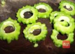 苦瓜甘蓝的做法图解3