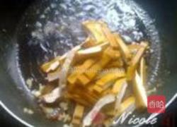 韭花香干炒腊肉的做法图解4