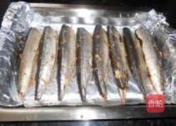 蒜烤秋刀鱼的做法图解6