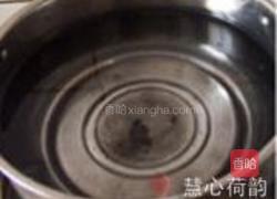 香蕉奶香麦片粥的做法图解1