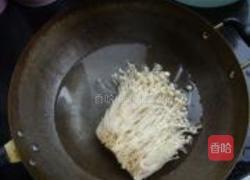 凉拌海带金针菇的做法图解2