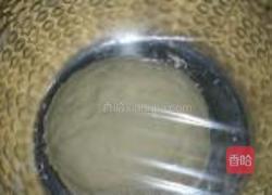 竹炭双色馒头的做法图解2