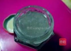 燕窝银耳莲子羹的做法图解3