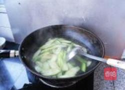 蛇瓜紫菜汤的做法图解4